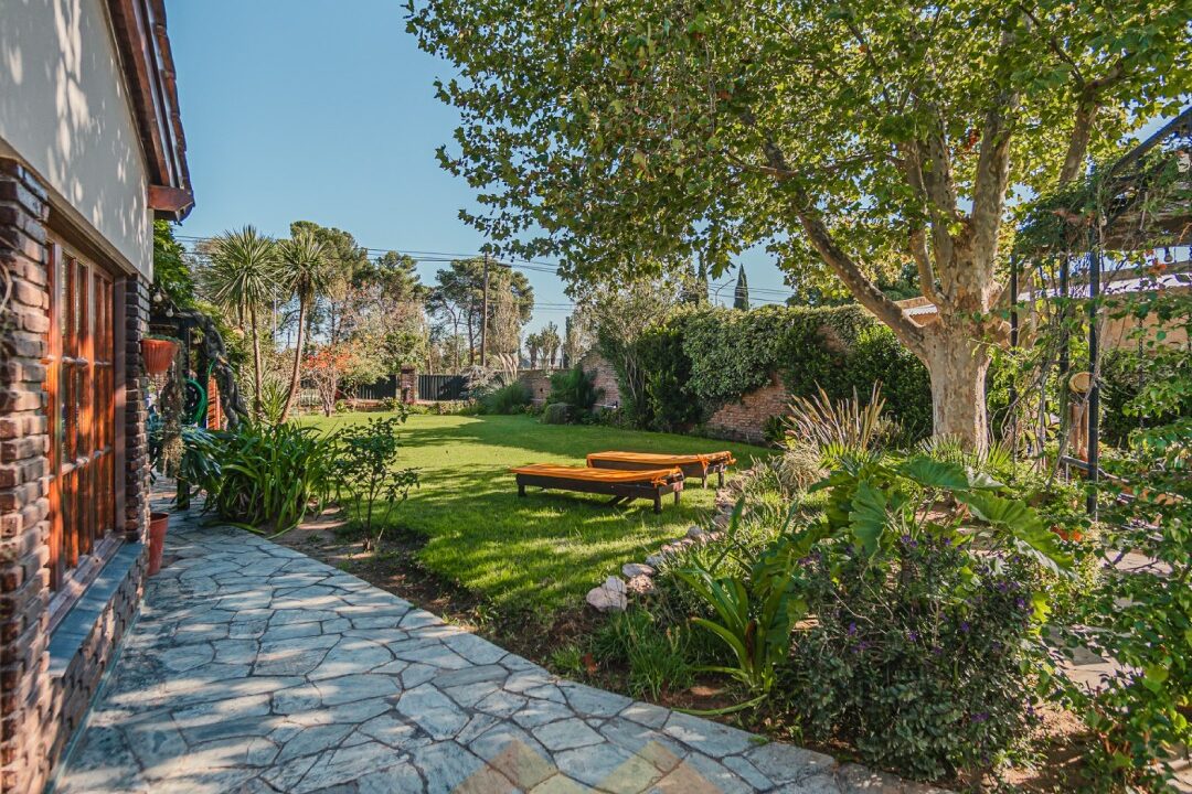 488992223_1098653125639164_8164147729981394779_n